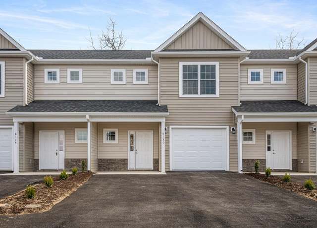 Property at 6139 Warren Newcomb Dr, Fairlawn, VA 24141, 3 beds, 2.5 baths