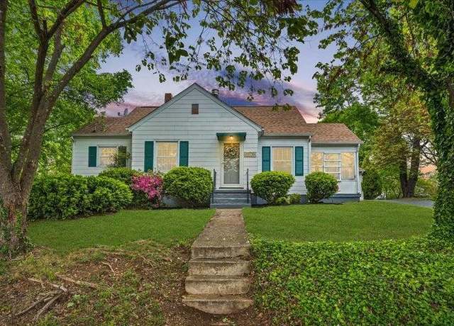 Property at 2636 Dell Ave NE, Roanoke, VA 24012, 3 beds, 1 bath
