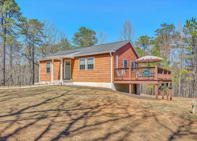 Property at 6892 Tolers Ferry Rd, Huddleston, VA 24104, 2 beds, 1 bath