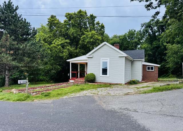 Property at 922 Hill Ave, Salem, VA 24153, 2 beds, 1 bath