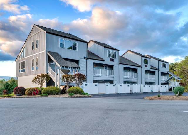 Property at 16109 Smith Mountain Lake Pkwy Unit S2, Huddleston, VA 24104, 1 bed, 1.5 baths