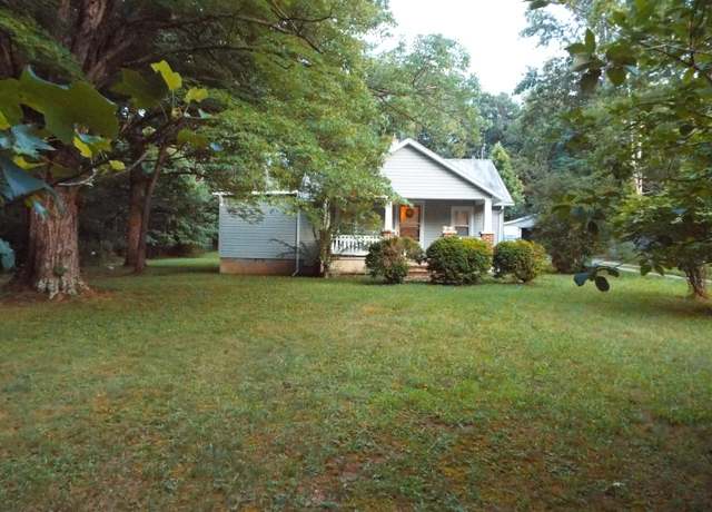 Property at 4244 Bradshaw Rd, Salem, VA 24153, 3 beds, 1 bath