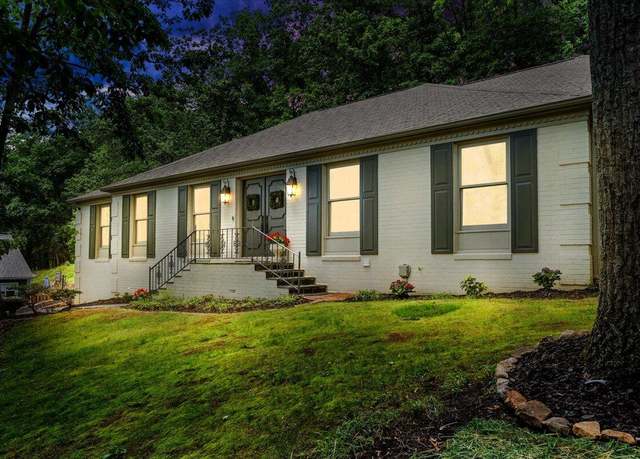 Property at 5123 Remington Rd, Roanoke, VA 24018, 5 beds, 3 baths