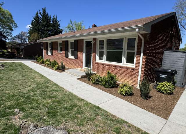 Property at 4113 Arlington Hills Dr, Roanoke, VA 24018, 4 beds, 2.5 baths