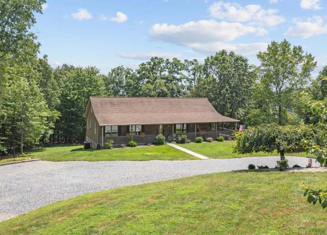 Property at 876 Sherwood Dr, Blue Ridge, VA 24064, 4 beds, 2 baths