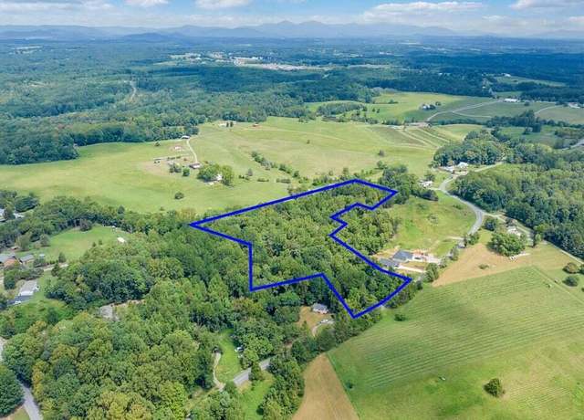 Property at lot 8 Hickory Cove Ln, Moneta, VA 24121