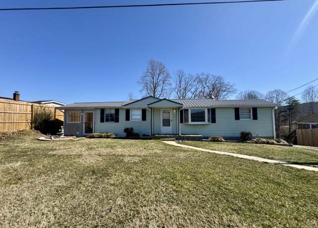 Property at 6729 Sontag Rd, Rocky Mount, VA 24151, 3 beds, 1 bath