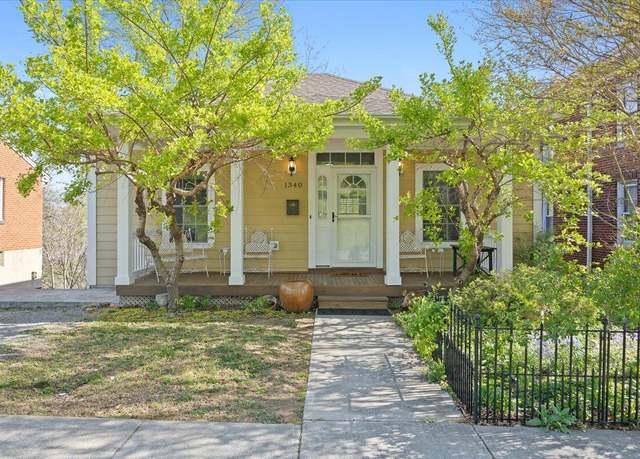 Property at 1340 Morningside St SE, Roanoke, VA 24013, 3 beds, 2 baths