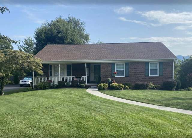 Property at 115 Winesap Rd, Roanoke, VA 24019, 3 beds, 2 baths