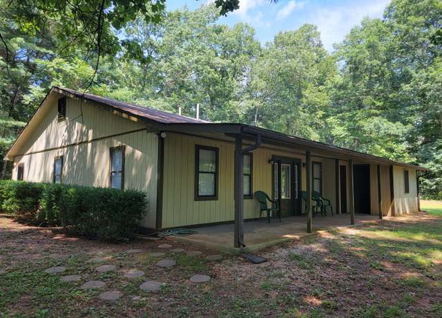 Property at 204 Black Bear Ln, Boones Mill, VA 24065, 3 beds, 1.5 baths