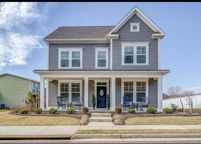 Property at 151 River Birch Ave, Daleville, VA 24083, 4 beds, 3.5 baths