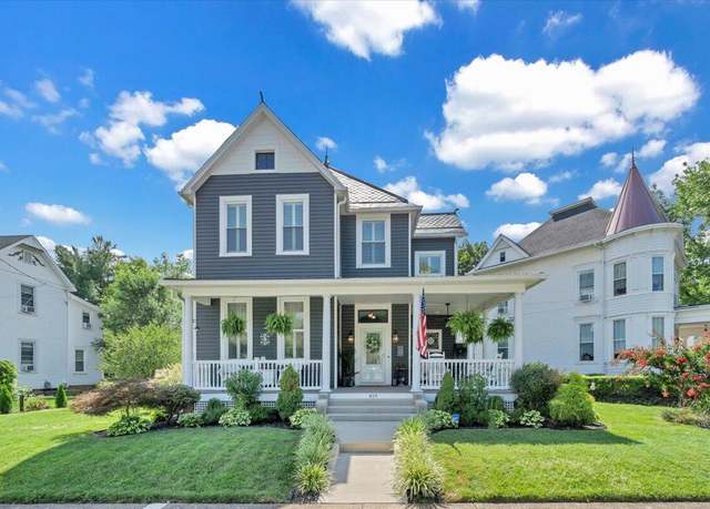 Property at 419 Tennessee St, Salem, VA 24153, 3 beds, 3.5 baths