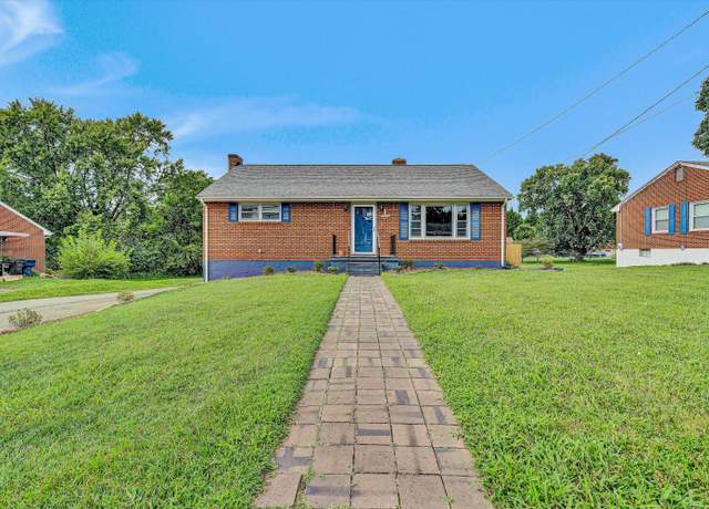 Property at 3725 Colonial Ave, Roanoke, VA 24018, 4 beds, 2 baths