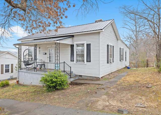 Property at 48 Oak Ridge Ave, Danville, VA 24541, 3 beds, 1 bath