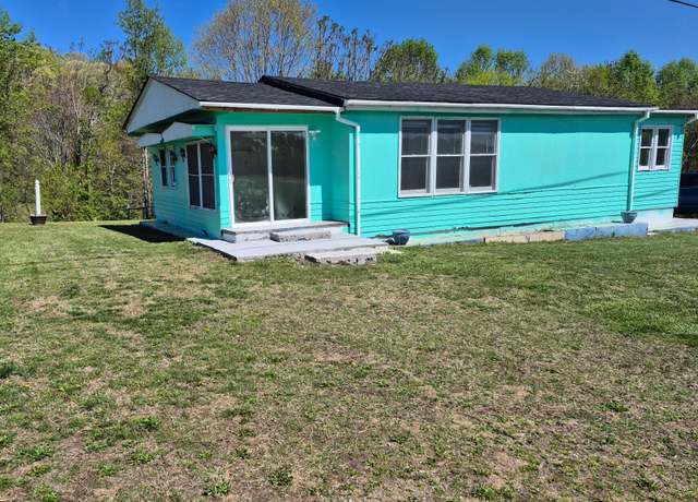 Property at 341 George Martin Dr, Martinsville, VA 24112, 3 beds, 1 bath