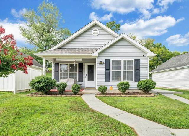 Property at 1350 East Gate Ave NE, Roanoke, VA 24012, 2 beds, 1 bath