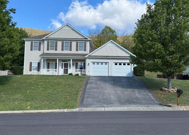 Property at 6201 Crumpacker Dr, Roanoke, VA 24012, 4 beds, 2.5 baths