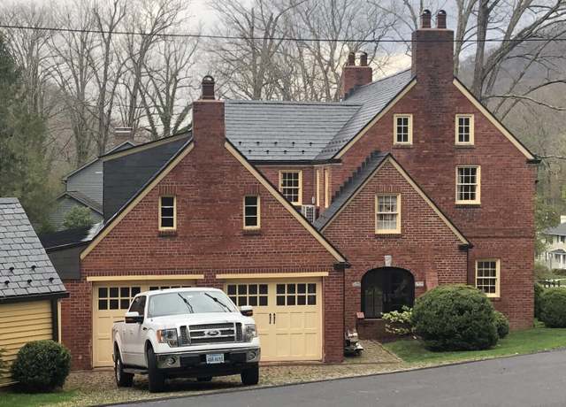Property at 180 Park Ln, Hot Springs, VA 24445, 5 beds, 2.5 baths
