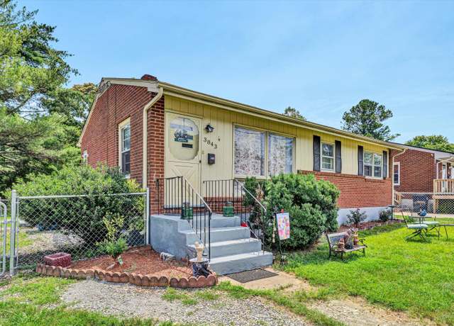 Property at 3843 Plantation Rd NE, Roanoke, VA 24012, 3 beds, 1 bath