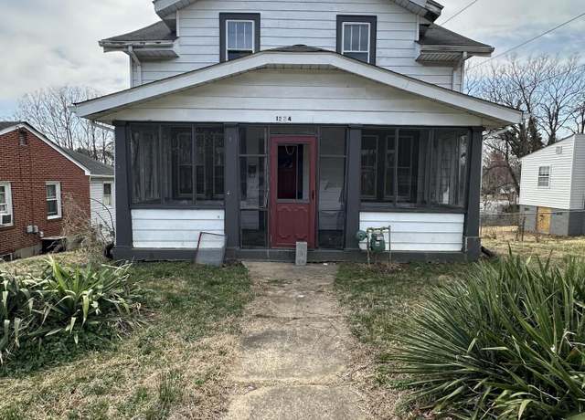 Property at 1224 Thomas Ave NW, Roanoke, VA 24017, 3 beds, 2 baths