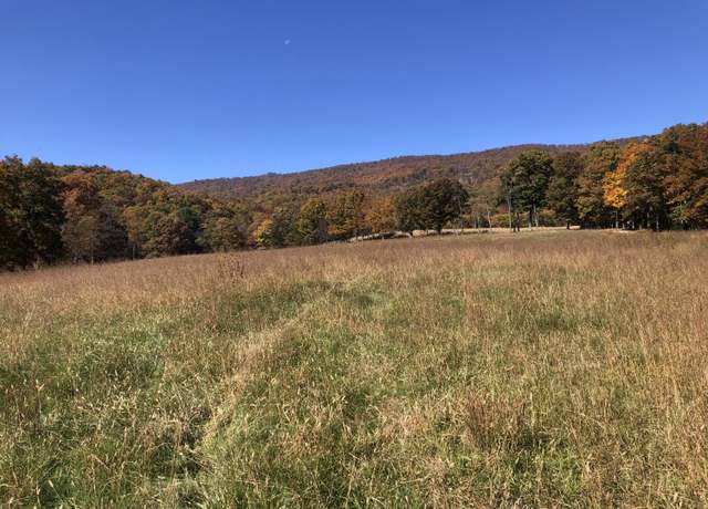 Property at 906 Wolfe Rd, Covington, VA 24426