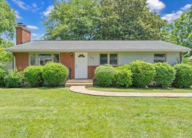 Property at 915 Chester Ave, Roanoke, VA 24019, 4 beds, 2 baths