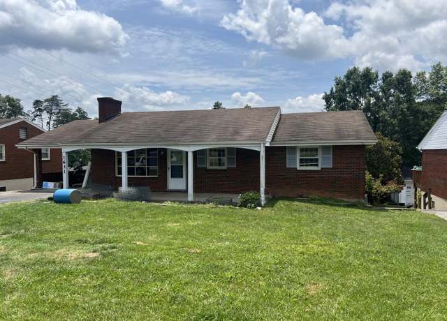 Property at 1631 Eanes Rd, Roanoke, VA 24014, 3 beds, 2.5 baths