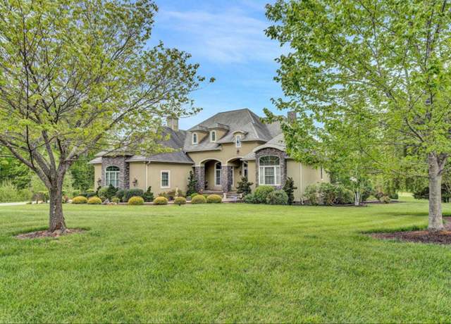 Property at 135 Bentgrass Dr, Hardy, VA 24101, 4 beds, 3.5 baths