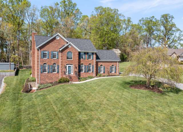 Property at 475 Wentworth Ln, Daleville, VA 24083, 4 beds, 2.5 baths