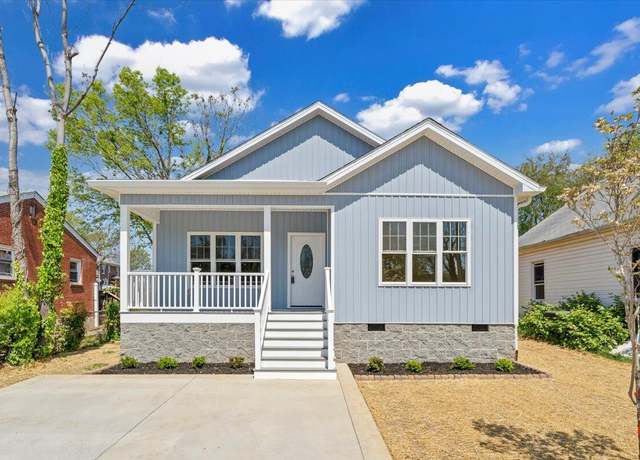 Property at 1017 Greenhurst Ave NW, Roanoke, VA 24012, 3 beds, 2 baths