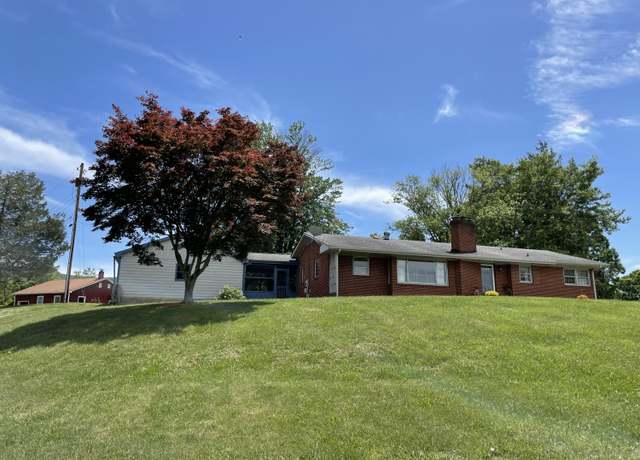 Property at 229 Rader Rd, Troutville, VA 24175, 3 beds, 1.5 baths