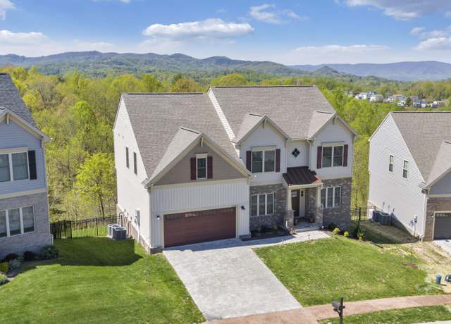 Property at 6946 Linn Cove Ct, Roanoke, VA 24018, 5 beds, 3.5 baths
