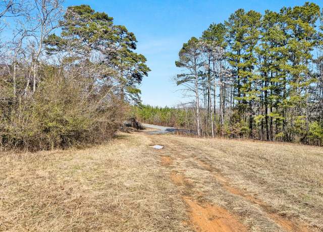 Property at 604 Green Farm Rd, Danville, VA 24540