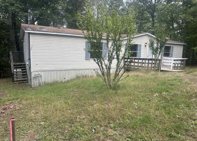 Property at 1765 Case Knife Rd, Pulaski, VA 24301, 3 beds, 2 baths