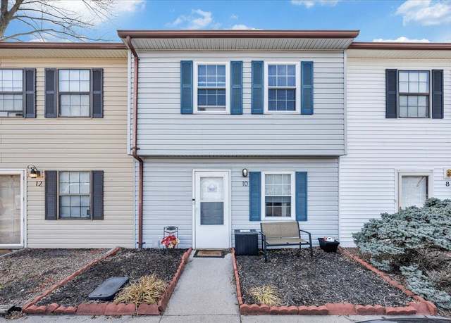 Property at 10 Tinkerview Dr, Cloverdale, VA 24077, 2 beds, 1.5 baths