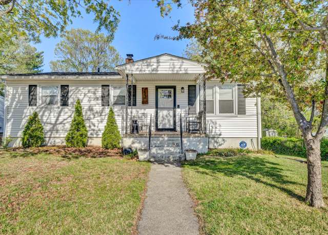 Property at 222 Braxton Ave, Salem, VA 24153, 3 beds, 1.5 baths