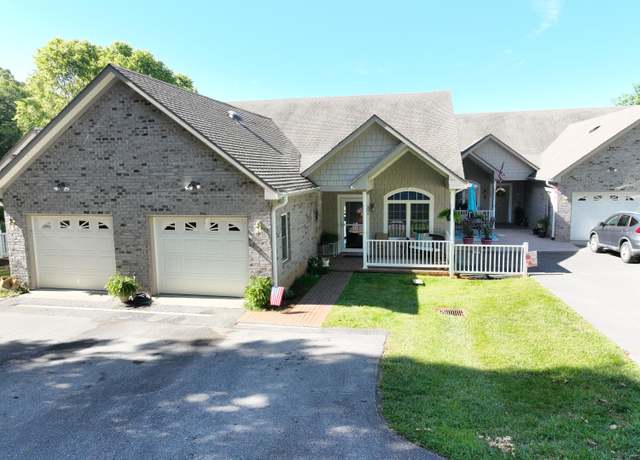 Property at 206 Blarney Stone Ct, Huddleston, VA 24104, 3 beds, 3 baths