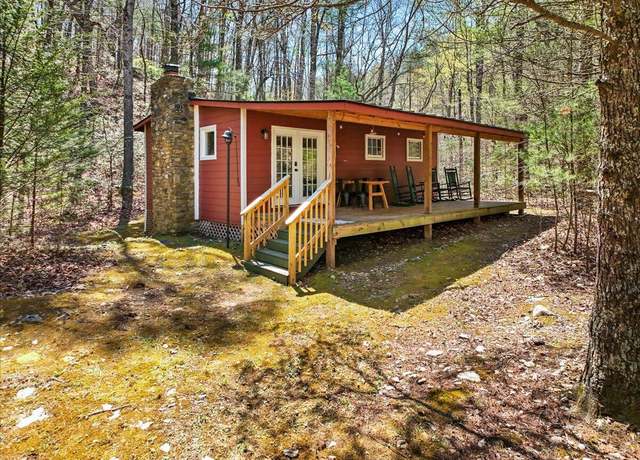 Property at 8099 Miller Cove Rd, Catawba, VA 24070, 2 beds, 1 bath