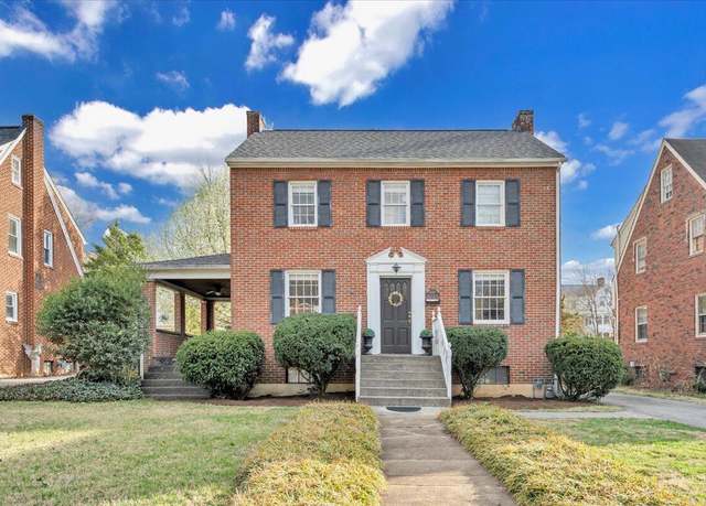 Property at 1656 Brandon Ave SW, Roanoke, VA 24015, 3 beds, 1.5 baths