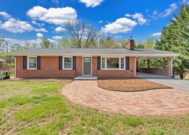 Property at 4602 Cresthill Dr, Roanoke, VA 24018, 3 beds, 2 baths