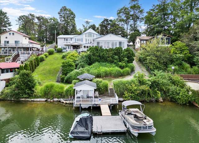 Property at 4983 Blue Sky Ln, Dublin, VA 24084, 3 beds, 3 baths