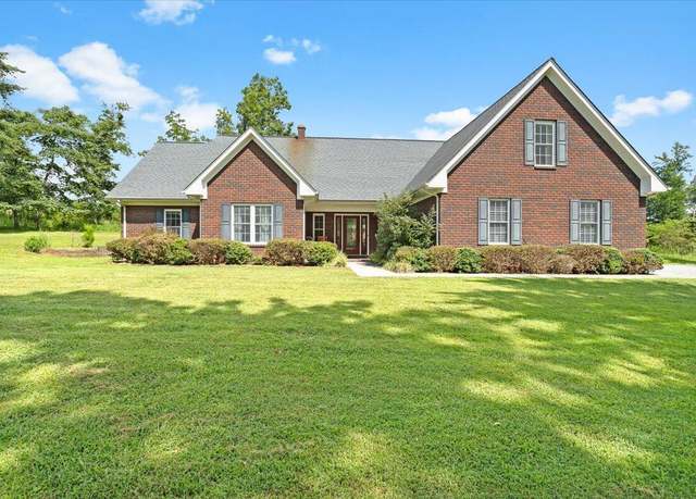 Property at 1530 Indian Springs Ln, Moneta, VA 24121, 4 beds, 3.5 baths