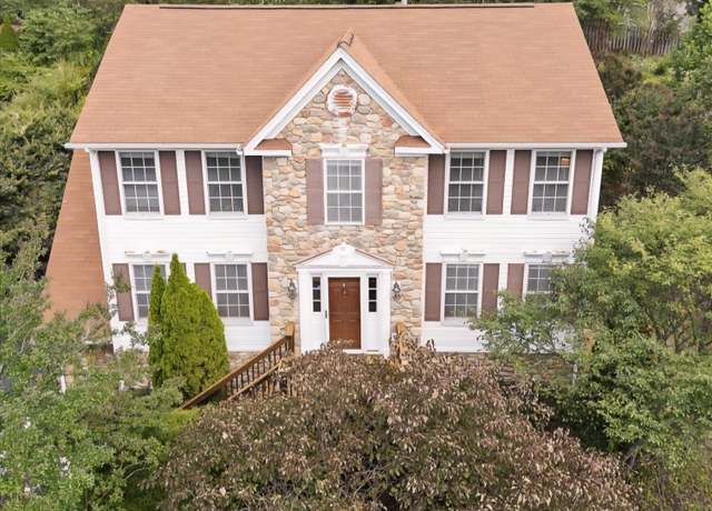 Property at 1397 Fieldgate Rd, Salem, VA 24153, 3 beds, 3.5 baths