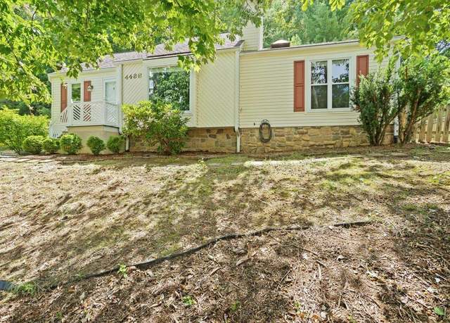 Property at 4486 Summerset Dr, Roanoke, VA 24018, 3 beds, 2.5 baths