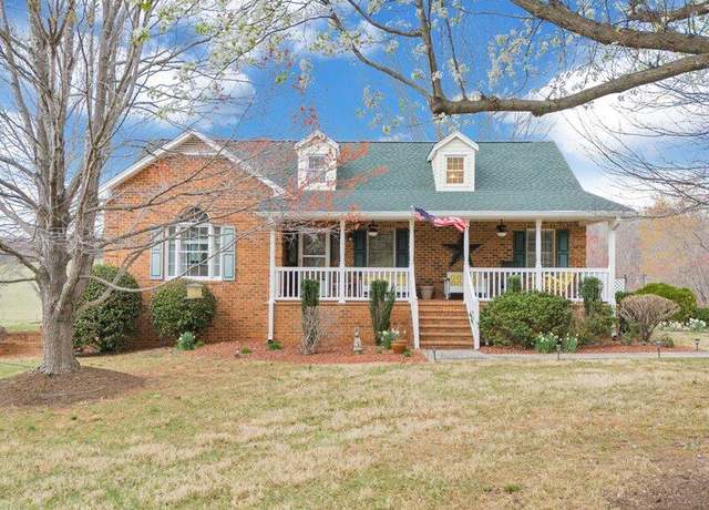 Property at 782 North Fork Rd, Martinsville, VA 24112, 3 beds, 2.5 baths