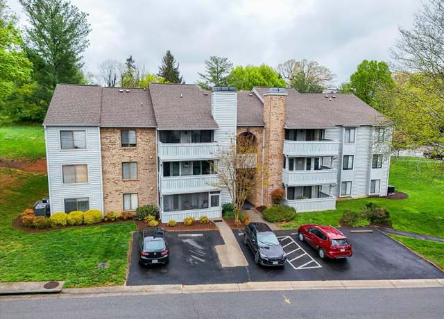 Property at 2402 Wood Gate Ln, Salem, VA 24153, 1 bed, 1 bath