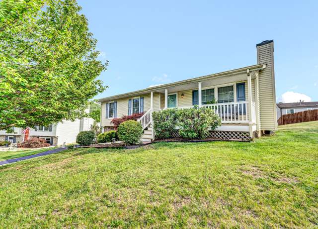Property at 3783 Praline Pl, Roanoke, VA 24012, 3 beds, 2 baths