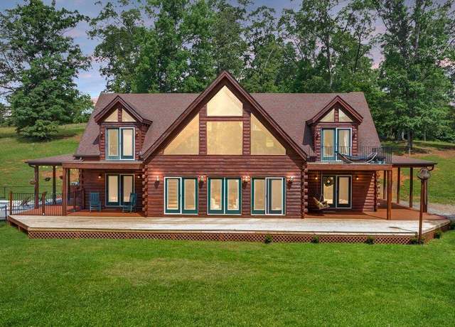 Property at 1769 Scenic View Rd, Moneta, VA 24121, 4 beds, 4 baths