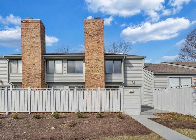 Property at 2421 S Clearing Rd, Salem, VA 24153, 3 beds, 3.5 baths