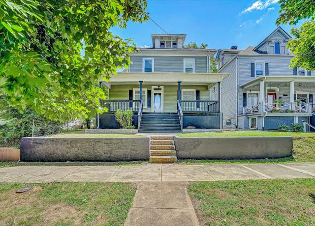 Property at 809 Elm Ave SE, Roanoke, VA 24013, 5 beds, 2.5 baths